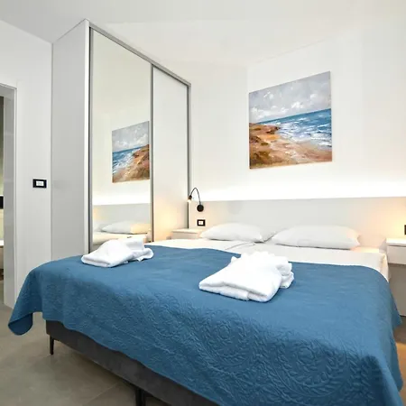 Refined And Inviting In - Four Bedroom With Pool וילה *